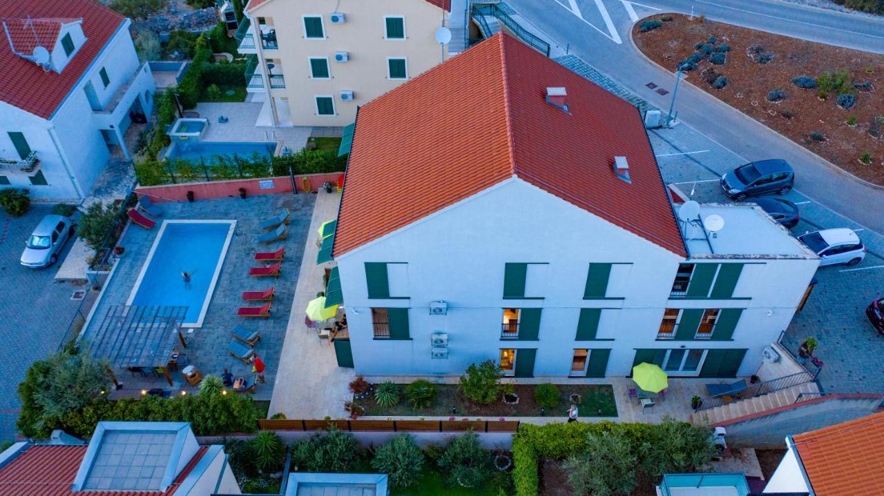 Villa Dada I Dida Milna  Ngoại thất bức ảnh